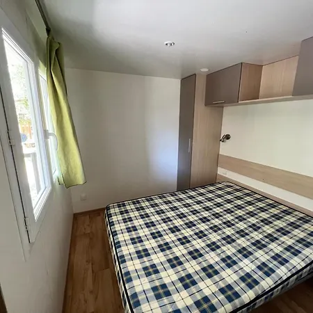 Camping Chalet Sulla Spiaggia Sottomarina