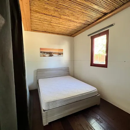 Chalet Sulla Spiaggia Κάμπινγκ