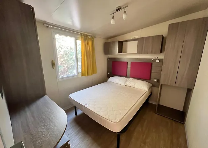 Chalet Sulla Spiaggia Kemping Sottomarina